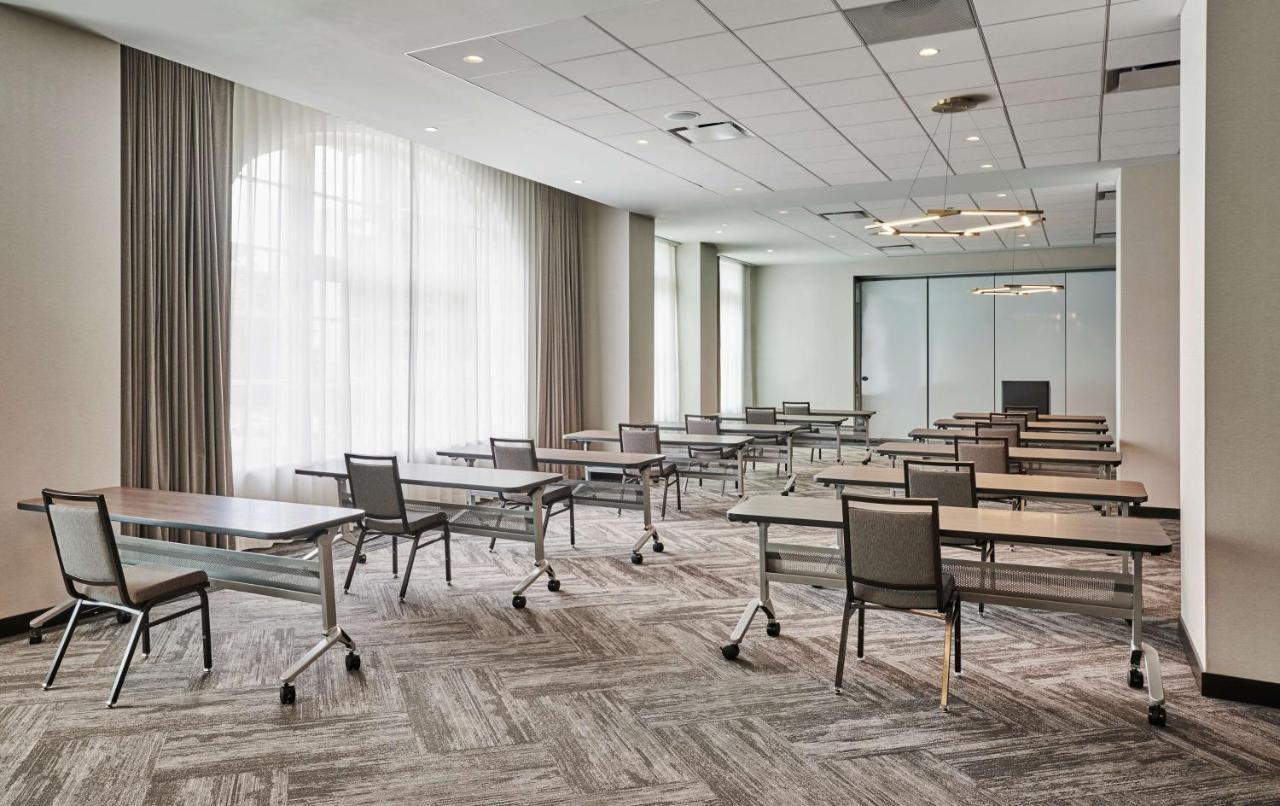 Hyatt House Chicago Medical/University District Екстер'єр фото